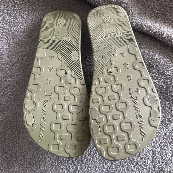 NEW Ipanema Size 6 Green Sandal Slides - never worn, perfect condition - Picture 3 of 4
